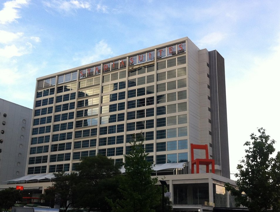 STADIA SUITES